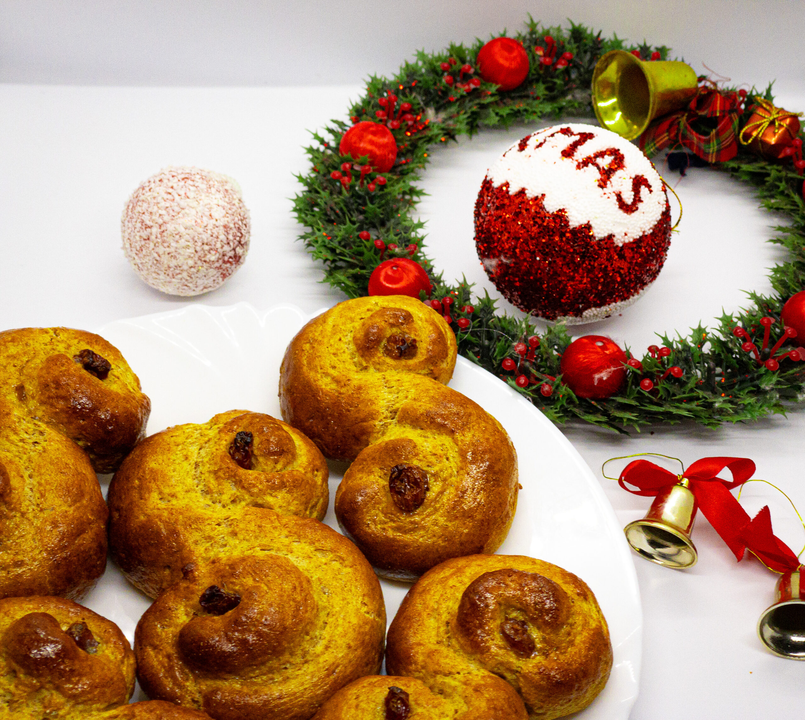 Traditional Healthy Swedish St. Lucia Saffron Buns (Lussekatter) | The ...
