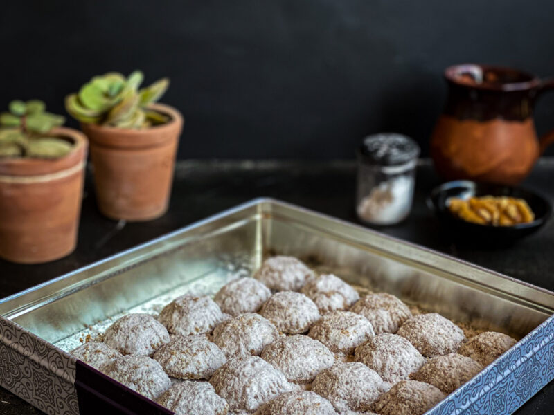 Yummy Light Kahk Stuffed with Walnuts (Eid Cookies) (Snowball Cookies)