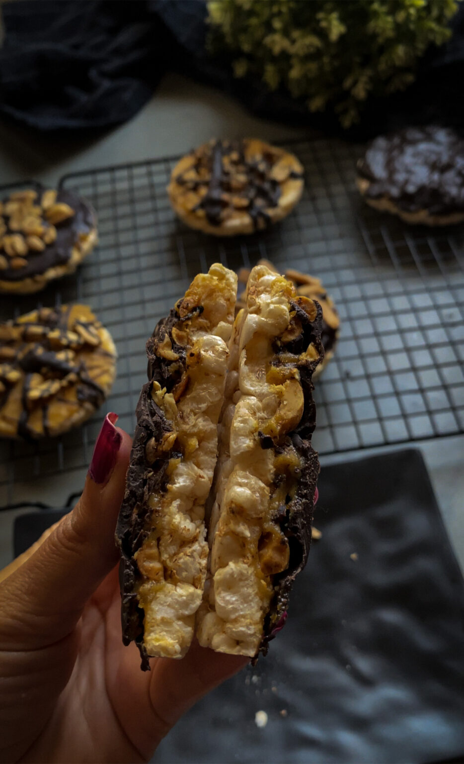 Viral Choco Caramel Rice Cakes The Healthy Recipes Lab